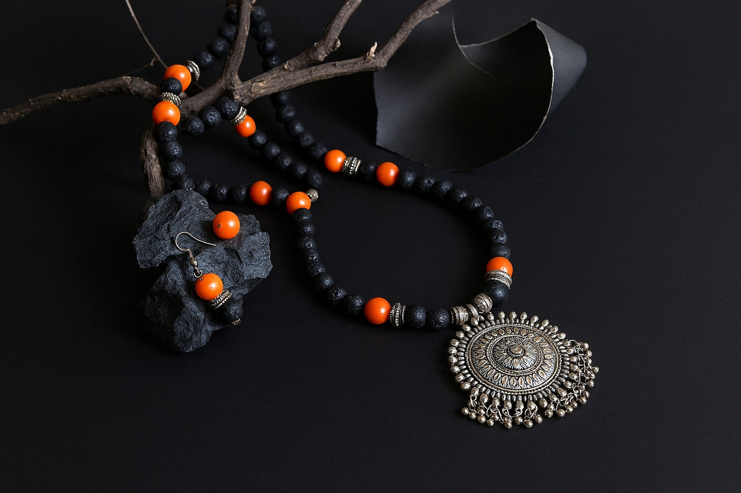 Handcrafted Contemporary Beads BJ012