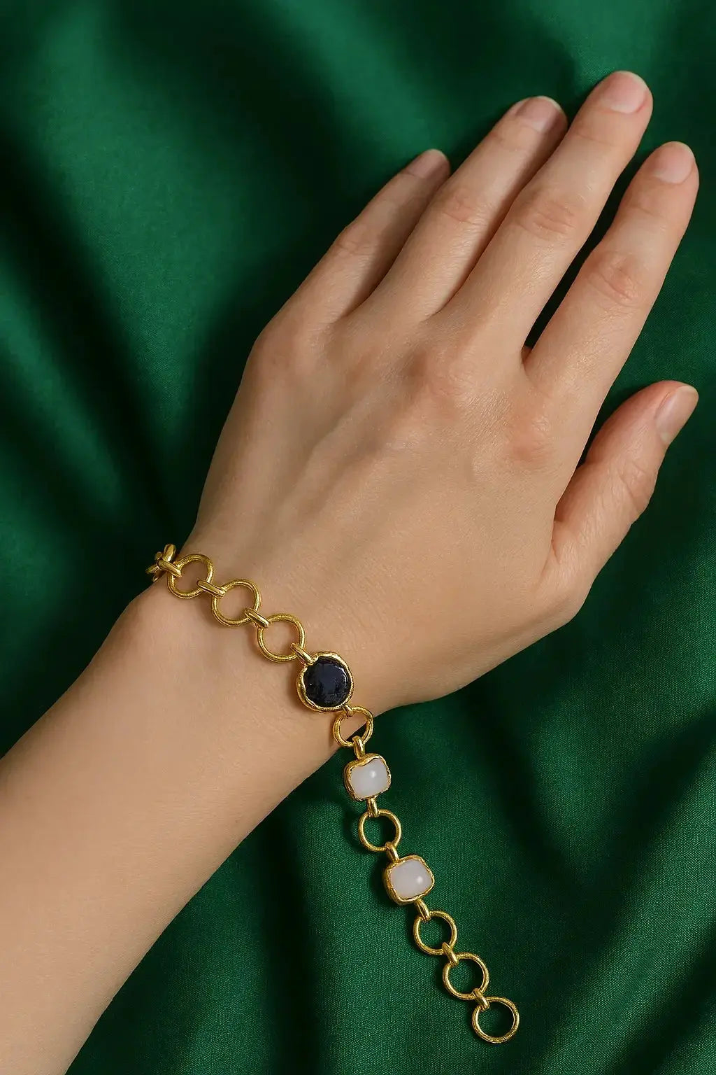 Handcrafted Bracelet with natural stones - Deepika's Adornments