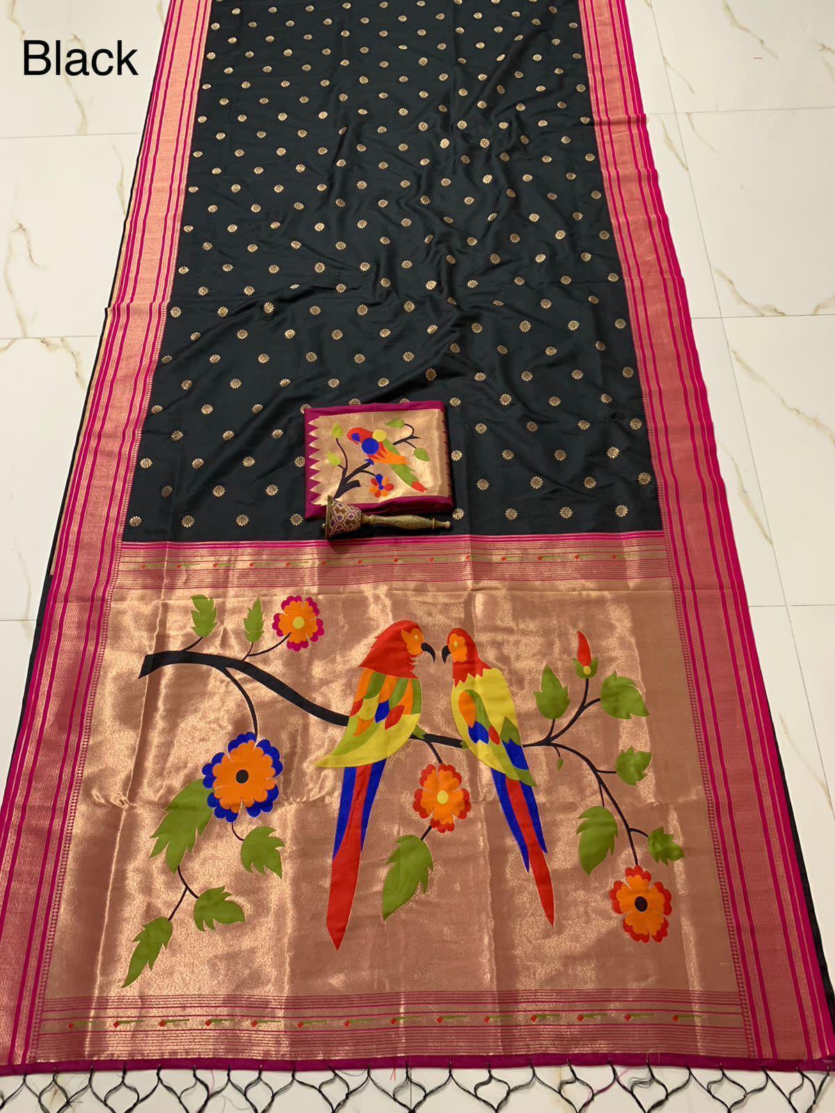 Paithini Traditional Black Saree