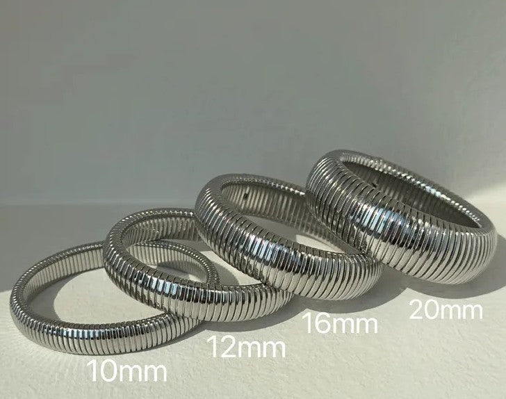 Dainty Non-Tarnish Bracelet Gold or Silver