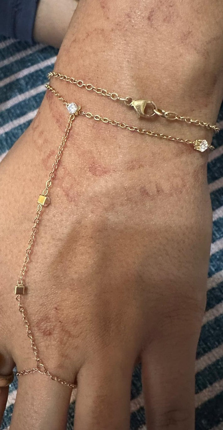 Dainty Non-Tarnish Clasp Closure Bracelet