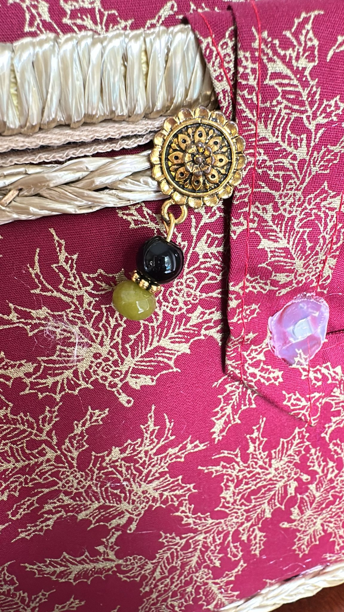 Handcrafted Contemporary Beads BJ025A