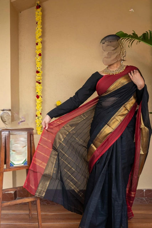 Cotton Saree with contrast border Black Red and Gold