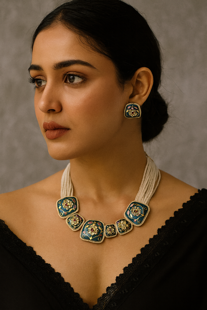 Meenakari Chokar Set