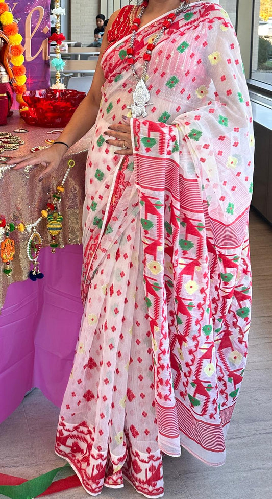 Bengal Handloom Jamdani Saree Red and White