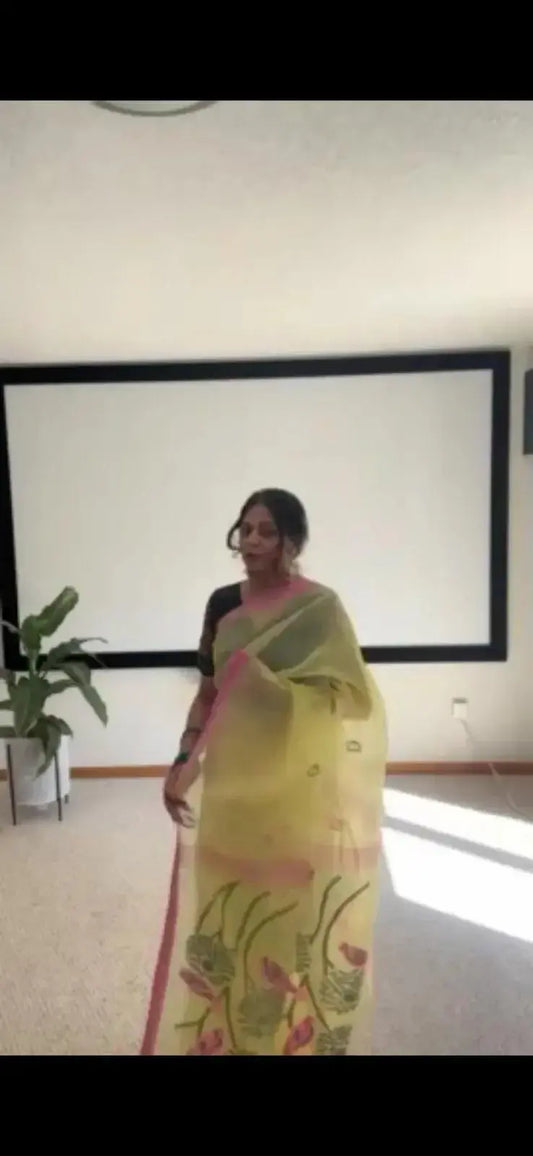 Muslin Jamdani hand weave and handwork -Yellow - Deepika's Adornments