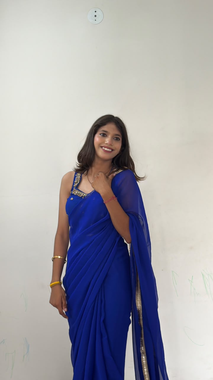 Royal Blue Ready-to-Wear Saree – Georgette with Zari Lace Border & Antique Hand Embroidered Blouse Maha Collection