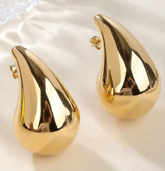 Dainty Water Droplets Non-Tarnish Studs