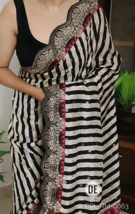 Pure Munga Silk Saree - Deepika's Adornments