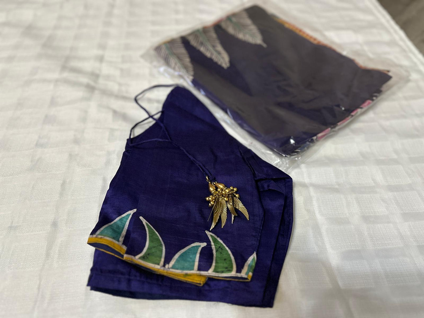 Pure Bishnupuri Silk Hand WaxBatik Sarees - PRPLBLUE