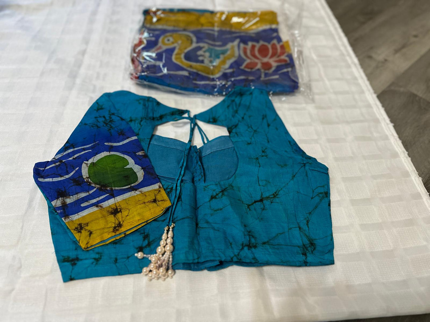 Pure Bishnupuri Silk Hand WaxBatik Sarees - Blue Multi