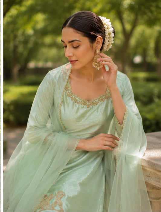 Luxury Skirt Suit Set – Fendy Silk with Hand Embroidery & Net Dupatta Maha Collection