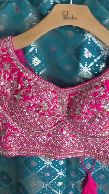 Saree with fully stiched blouse
